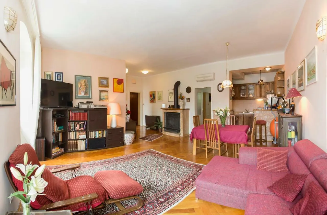 King Tom Street Apartment Split Croatia